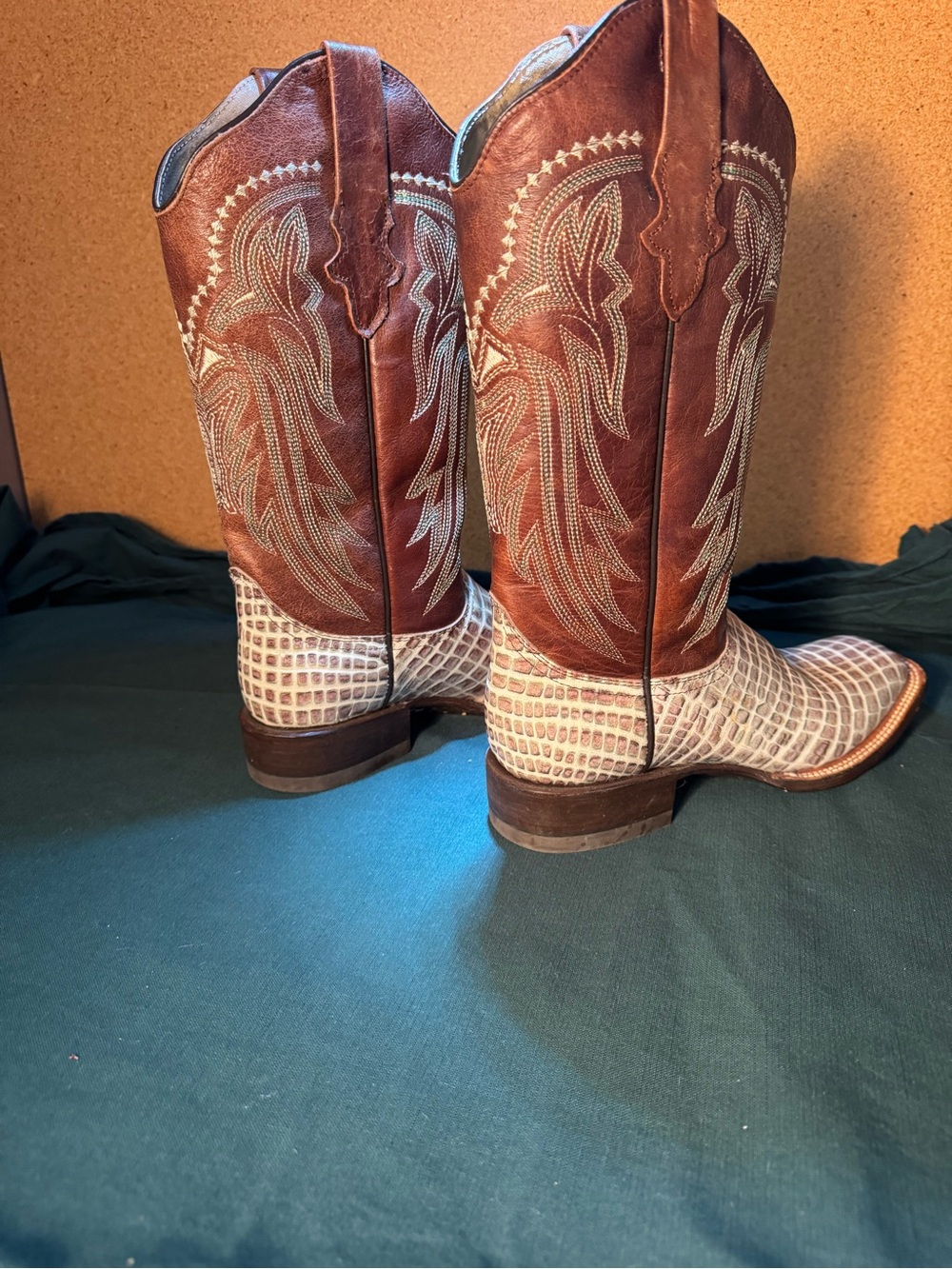 Roper Brown and White Croc-Print Western Heeled Boots - Picture 4 of 7